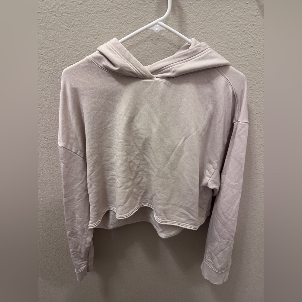 Nike Women's Yoga Luxe Cream  Cropped Hoodie